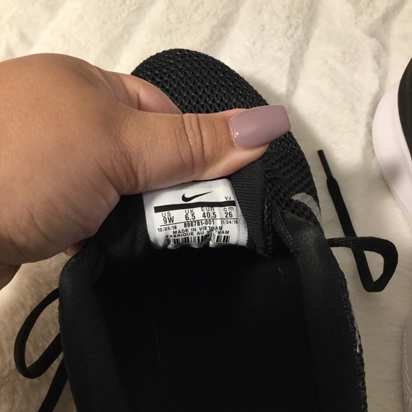 Nike shoes size 9 training wide width - Picture 4 of 6